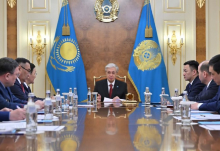 Мемлекет басшысы әскери және құқықтық тәртіп мәселелері бойынша кеңес өткізді