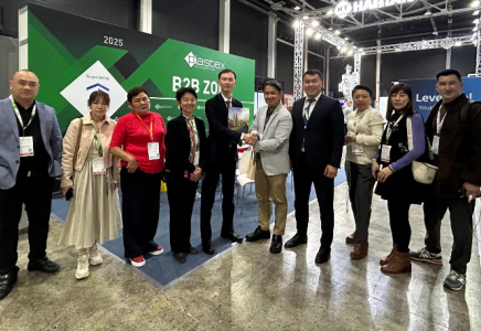 Түркістандық делегация халықаралық азық-түлік көрмесіне қатысып жатыр