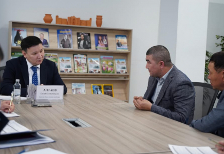 ТҮРКІСТАН: Тұрғындар маңызды ұсыныстар мен мәселелерді жеткізді