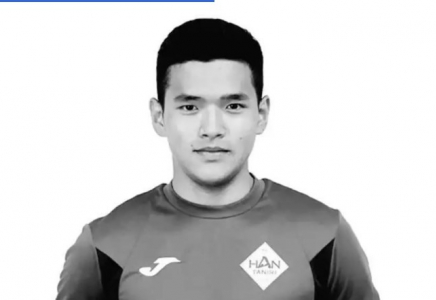 Алматыда ойын кезінде 19 жастағы футболшы қайтыс болды - дәрігерлер мән-жайды айтты