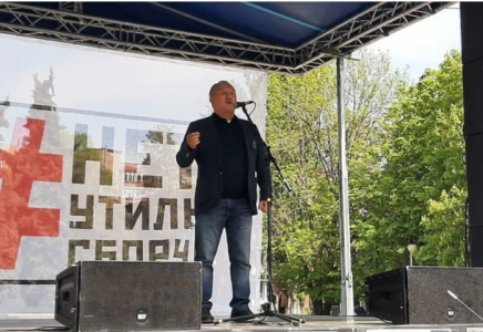 Алматыда утилизациялық алымға қарсы митинг өтіп жатыр