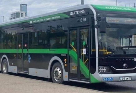 Семейде автобуста ер адам кенеттен қайтыс болды