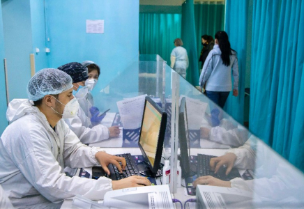 Қазақстанда медициналық жоғары оқу орындарындағы оқу мерзімін ұзарту ұсынылды