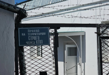 Төбелес кезінде жас жігіт қайтыс болды: айыпталушы 19 млн шығынды өтеуге міндеттеліп, ұзақ мерзімге қамалды