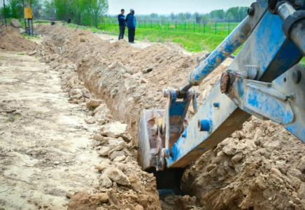 ТҮРКІСТАН: Темірланда 100-ден астам үйге ауызсу құбырын тарту жұмыстары басталды