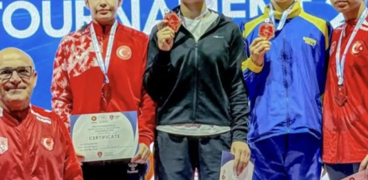 Анталияда қазақ балуандары 12 алтын жеңіп алды