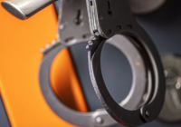 Әскерден босатуға уәде берген: Ақмола облысында медицина қызметкері ұсталды 