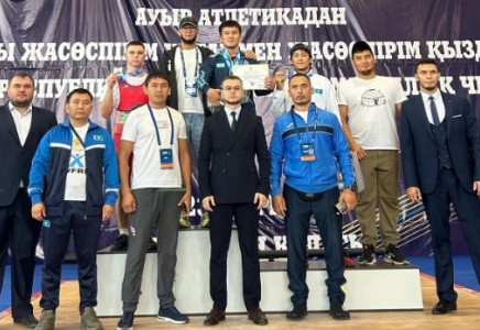 Түркістандық зілтеміршілер ҚР чемпионатынан жеңіспен оралды