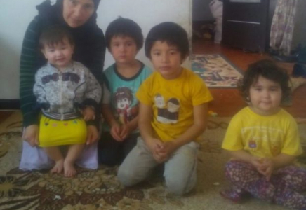 13 жасында тұрмыс құрған келіншек  бүгінде 12 баланың анасы