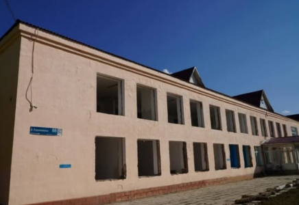 ​Бәйдібекте 700 орындық мектеп жөндеуден өтіп жатыр 