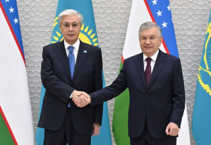 Мемлекет басшысы Өзбекстан Президенті Шавкат Мирзиёевпен келіссөз жүргізді