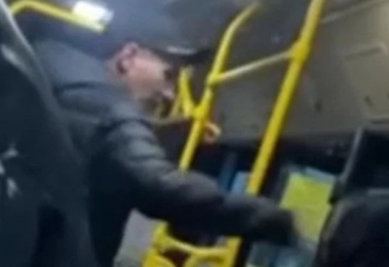 Петропавлда мас еркек автобуста 12 жастағы оқушыны ұрып кетті