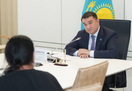 Нұралхан Көшеров тұрғындардың мәселелерін тыңдады