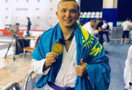 ​Қазақстандық спортшы джиу-джитсудан әлем чемпионы атанды