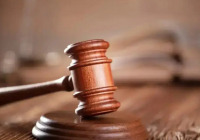 Орынбор әуежайында екі полицейді ұрған қазақстандық зейнеткер қамауға алынды