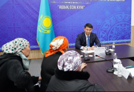 ТҮРКІСТАН: Облыс әкімі Мақтаарал ауданында бірыңғай қабылдау өткізді