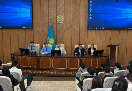 ​ШЫМКЕНТТЕ ЖАСТАРҒА ҚҰҚЫҚТЫҚ БІЛІМ БЕРУ БОЙЫНША ДӨҢГЕЛЕК ҮСТЕЛ ӨТТІ