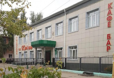 Арқалықта тойға барған 150 адам жаппай уланып қалған Арқалықта тойға барған 150 адам жаппай уланып қалған