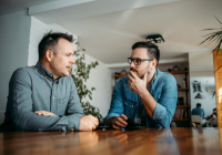 "​Бұрын мені жақсы көрген жанмен тұрсам, қазір менің ақшамды жақсы көретін адаммен өмір сүріп жатырмын"