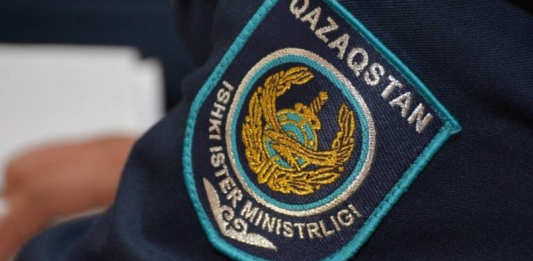 Жыл басынан бері көліктегі полицейлер 211 мыңнан астам туристік карта таратқан