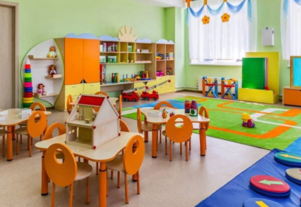 Алматыда балабақшаның аула сыпырушысы балаларға жыныстық азғындық жасаған деп айыпталуда