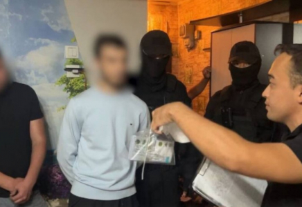 ШҚО-да интернет алаяқтар қазақстандықтарды 80 миллион теңгеге сан соқтырған