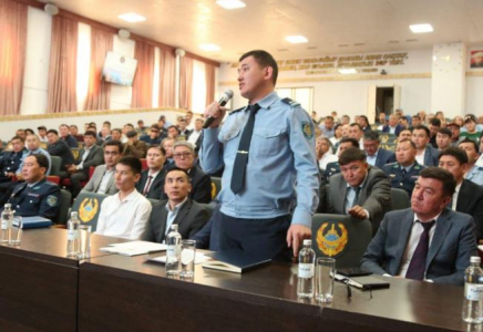 Түркістандық полицейлер заңсыз жер қойнауын пайдаланған 140-тан аса азаматты анықтады