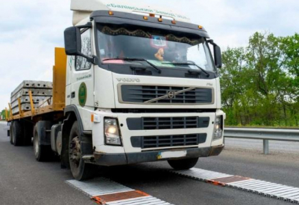 ТҮРКІСТАН: Жүк көліктеріне арналған 7 автоматтандырылған өлшеу станциясы орнатылады