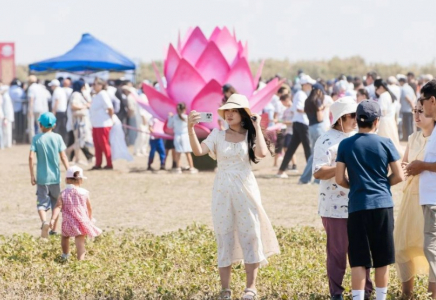 Атырауда «LOTUS FEST – 2025» халықаралық фестивалі өтіп жатыр