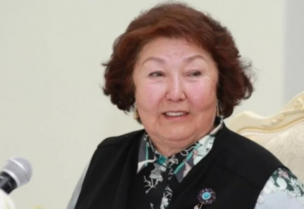 ​Сара Назарбаева сәуірден бері Алматыда ем қабылдап жатыр – Үкібай