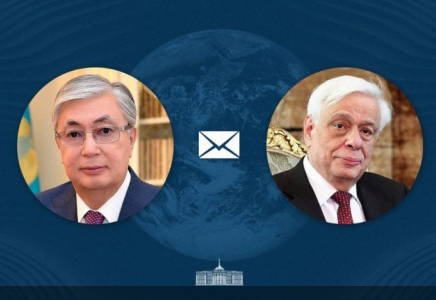 Мемлекет басшысы Грекия Президентін Тәуелсіздік күнімен құттықтады
