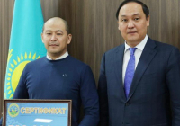 Таразда 13 жасар қызды құтқарған ер адамға 500 мың теңге берілді