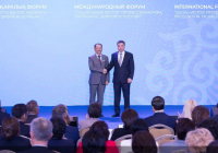 Олжас Бектенов Президент атынан әлеуметтік-еңбек саласының қызметкерлеріне мемлекеттік наградалар табыс етті