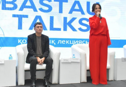 Түркістан жастары Ләйлә Сұлтанқызы және Дәулет Мұқаевпен кездесті