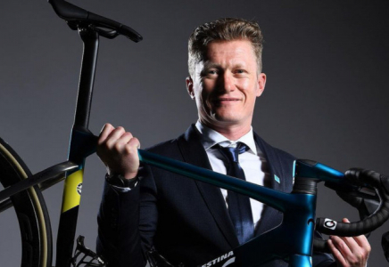 Александр Винокуров 