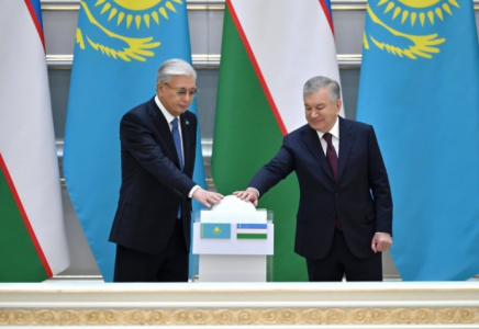 Қазақстан мен Өзбекстан президенттері бірлескен жобаларды іске қосу рәсіміне қатысты