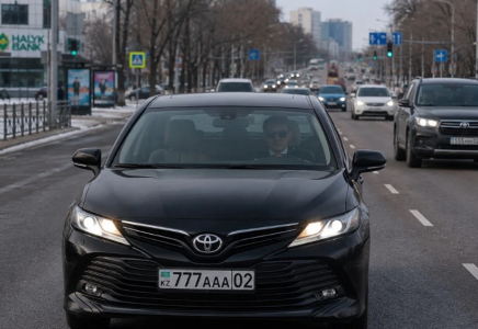 Қазақстанда көлігіне жалған мемлекеттік нөмір таққан жүргізушілерді түрмеге қамау ұсынылды