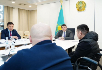 Нұралхан Көшеров тұрғындарды жеке қабылдады