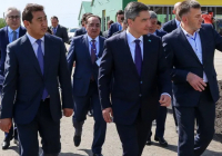 Еуропадан жеткізілген сиырлар Қазақстанның қысына қалай бейімделді: Бектенов арнайы барып тексерді