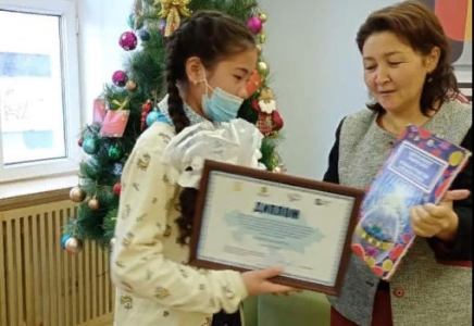 «Туған елің – Қазақстанды жақсы білесің бе?»: Шымкенттік оқушылар жүлделі болды