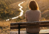 "Үндемей ренжу - өлтіреді": күйеуі қайтыс болған әйел өкінішін жеткізді