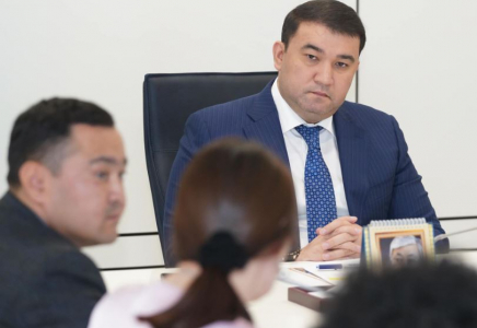ТҮРКІСТАН: «Қолөнершілер қалашығын» дамыту жолдары пысықталды