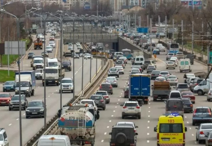 Ақылы жолға қарызы барлардың көлігі тіркеуге алынбауы мүмкін