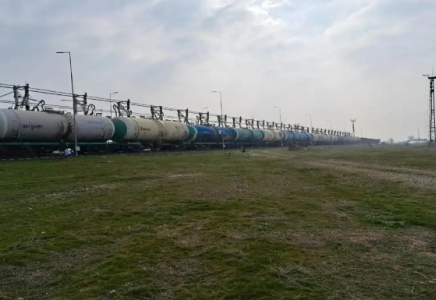 Еліміздегі үш мұнай өңдеу зауытында бензин мен дизельдің 1,2 млн тонна қоры бар