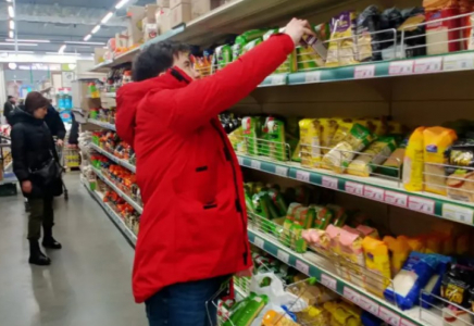 Алматыда бірнеше супермаркет бағаны көтергені үшін жазаланды