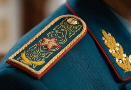 Қорғаныс министрлігі 40 жастан асқан әскерилерге әрбір бес жыл сайын ақшалай сыйақы беруі мүмкін