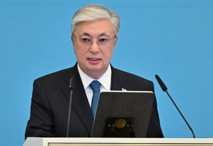 Тоқаев Нұрсұлтан Назарбаевқа көңіл айтты