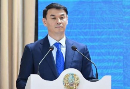 Дархан Сатыбалды Түлкібас және Сайрам аудандарында халықпен жүздеседі
