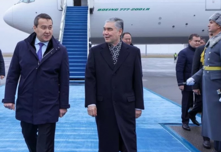 Астанаға Гурбангулы Бердімұхамедов келді
