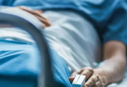 Көкшетауда 83 жастағы зейнеткер төртінші қабаттан құлап көз жұмды Көкшетауда 83 жастағы зейнеткер төртінші қабаттан құлап көз жұмды